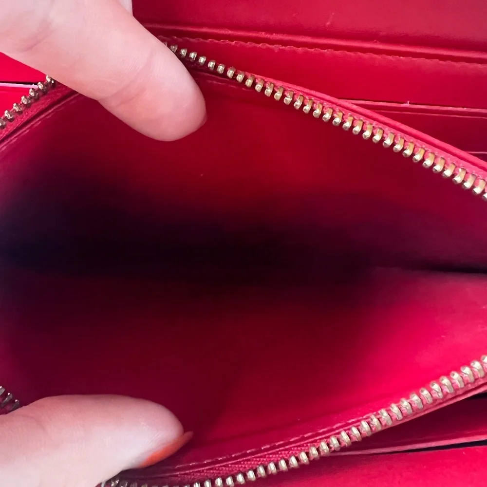 Louis Vuitton Sweet Sarah Vernis Wallet - Picture 7 of 12